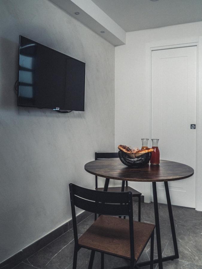 Casina Al Duomo Apartment Naples Exterior photo